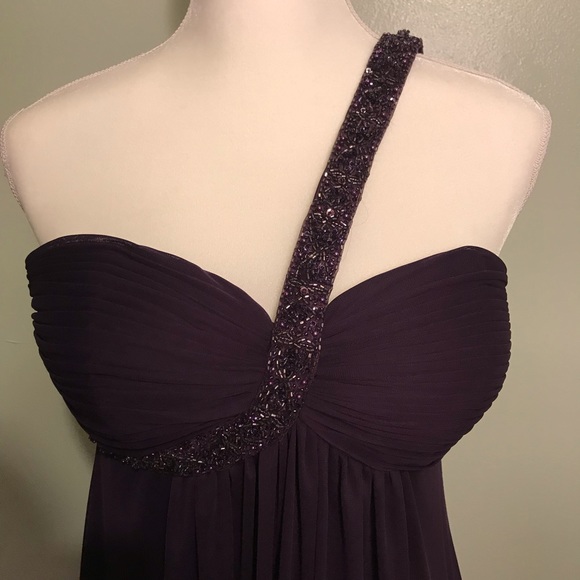 One shoulder plum Cache dress - Picture 4 of 5